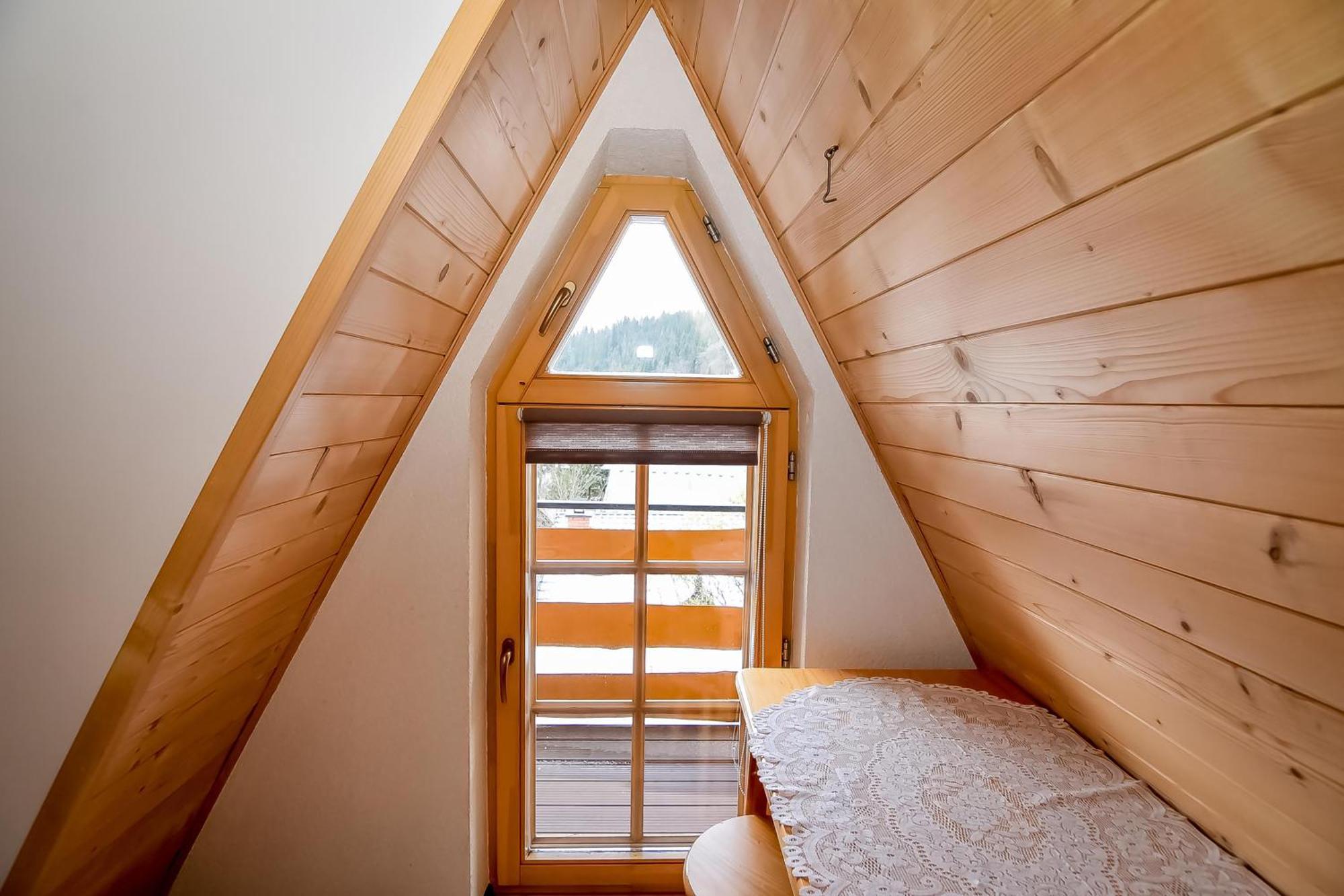 Ciukrowa Chatka Sauna & Jacuzzi Poronin Exteriör bild