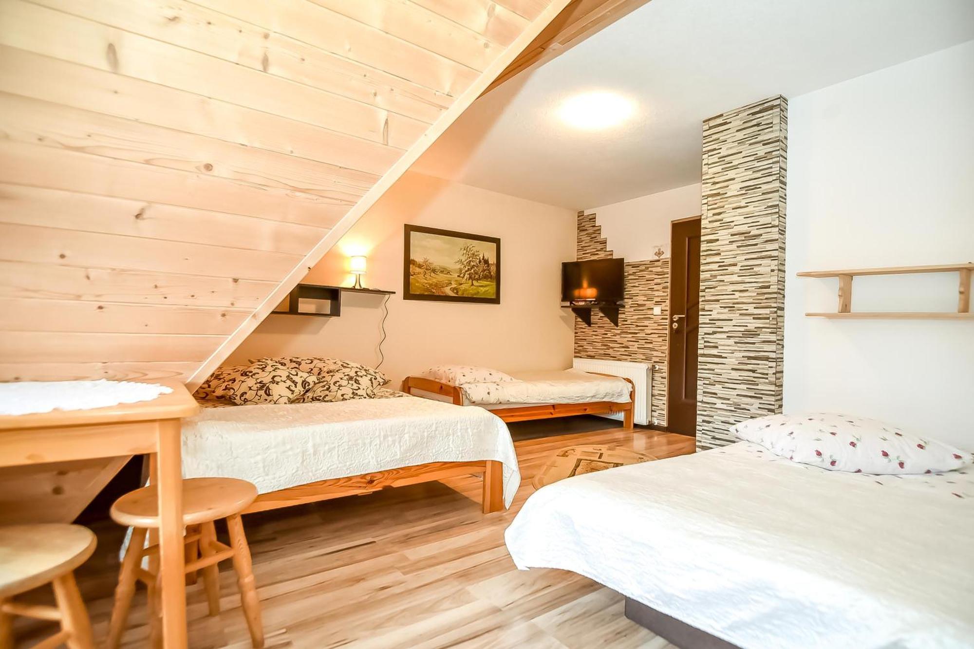 Ciukrowa Chatka Sauna & Jacuzzi Poronin Exteriör bild