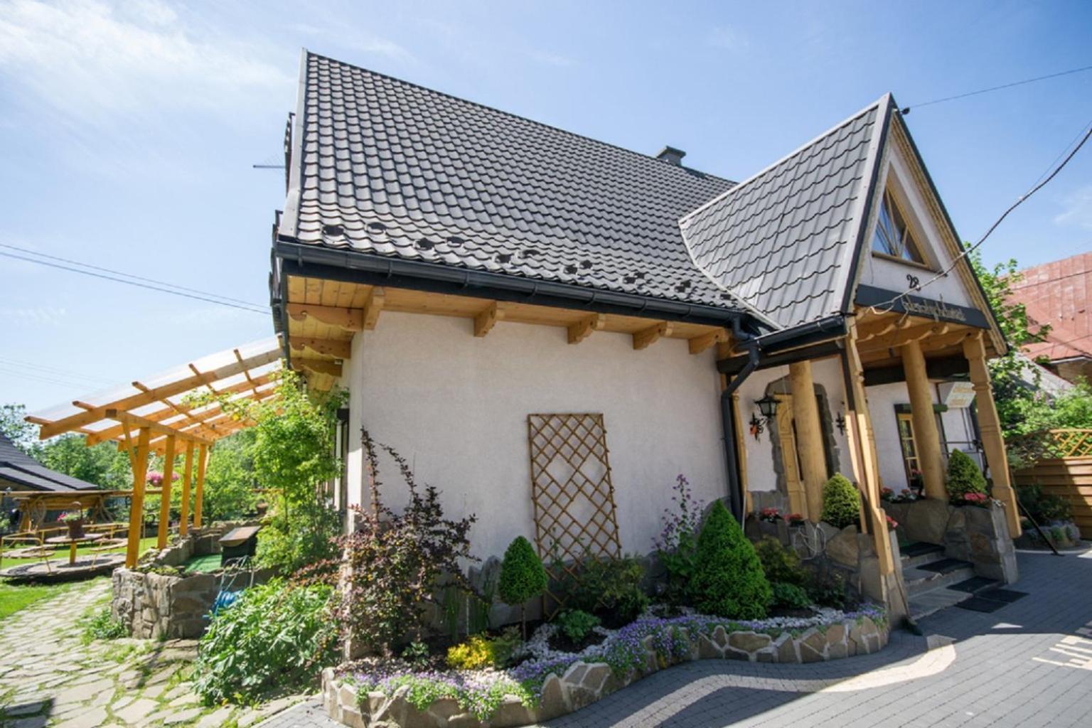 Ciukrowa Chatka Sauna & Jacuzzi Poronin Exteriör bild