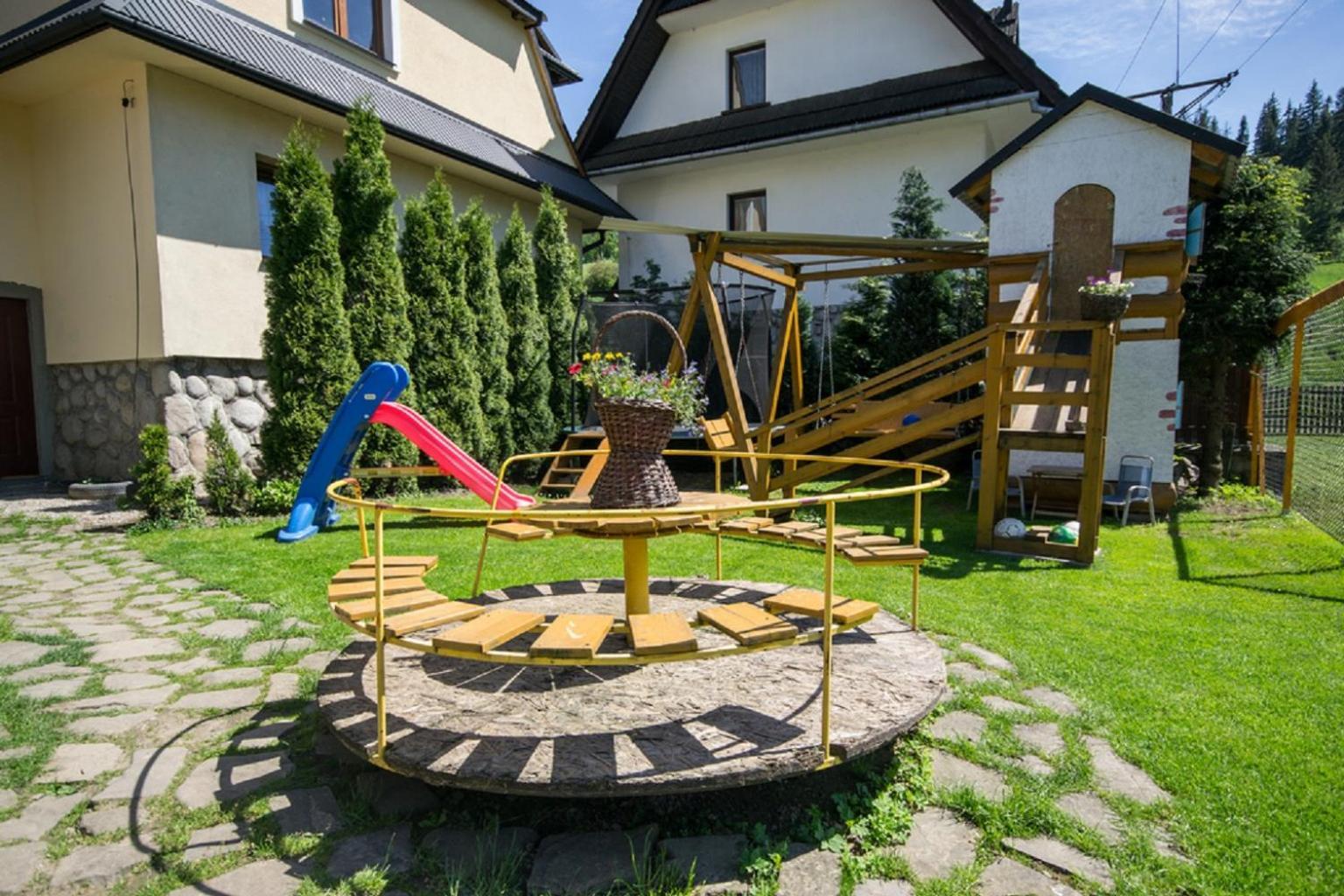 Ciukrowa Chatka Sauna & Jacuzzi Poronin Exteriör bild