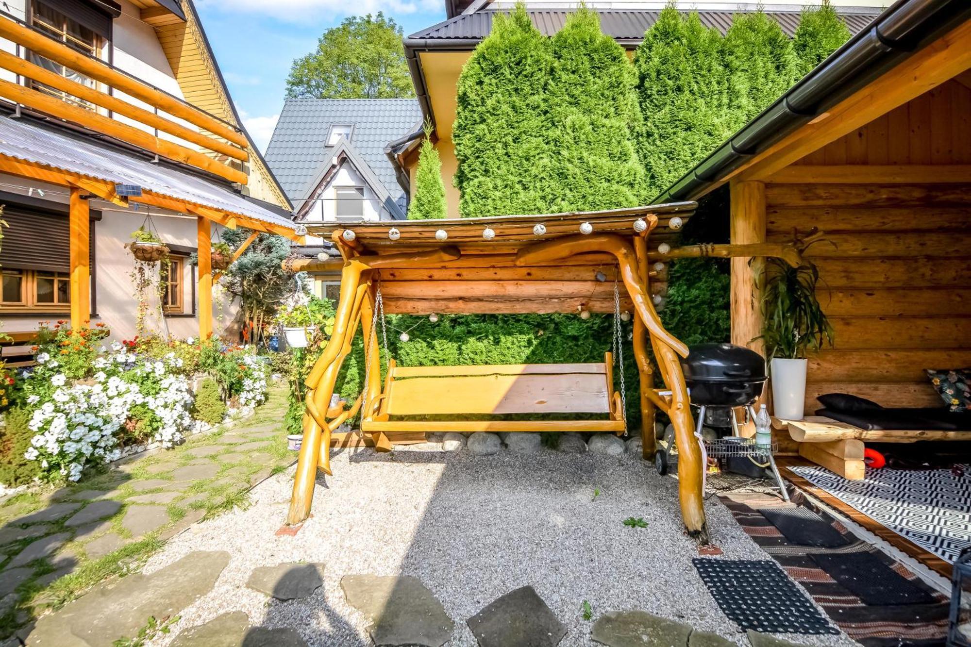 Ciukrowa Chatka Sauna & Jacuzzi Poronin Exteriör bild