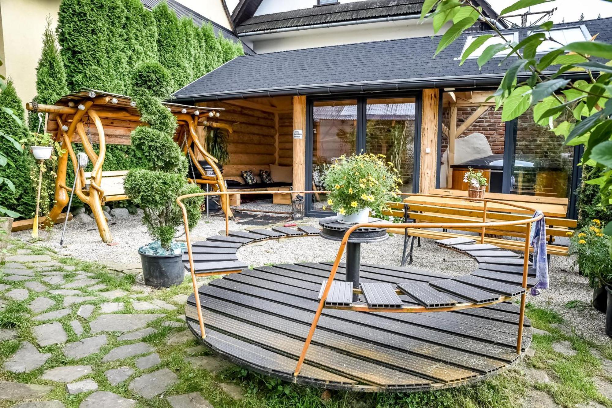Ciukrowa Chatka Sauna & Jacuzzi Poronin Exteriör bild