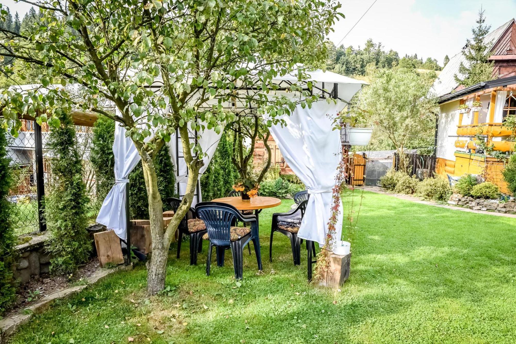 Ciukrowa Chatka Sauna & Jacuzzi Poronin Exteriör bild